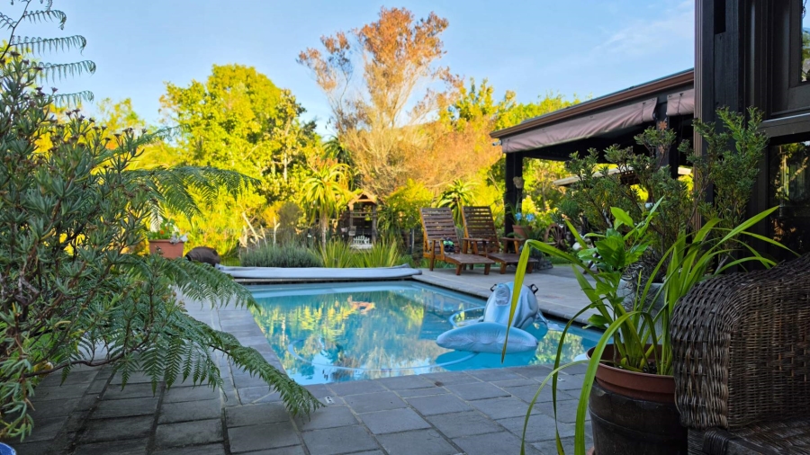 3 Bedroom Property for Sale in Brenton On Lake Western Cape